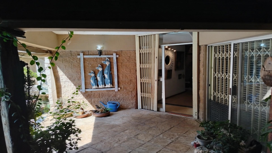 4 Bedroom Property for Sale in Deneysville Free State